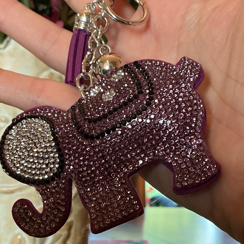 Sparkling Elephant Keychain